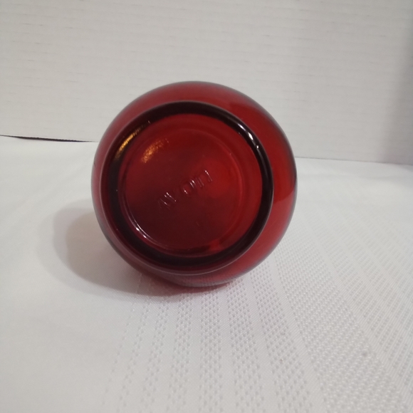 1980's  Avon Ruby Red mini pitcher - Picture 4 of 4